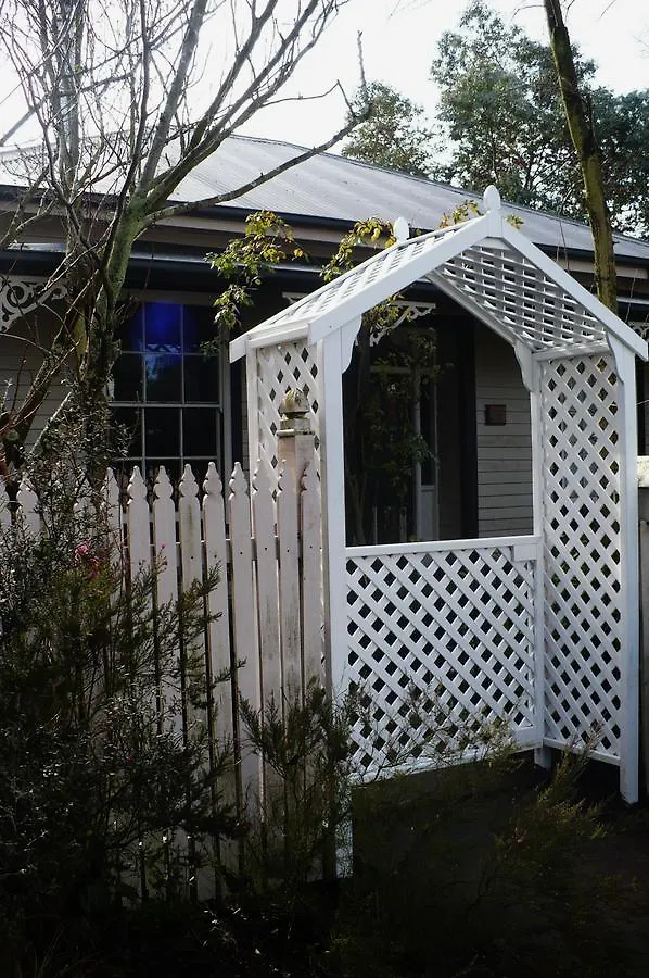 Brockworth Cottage Christchurch